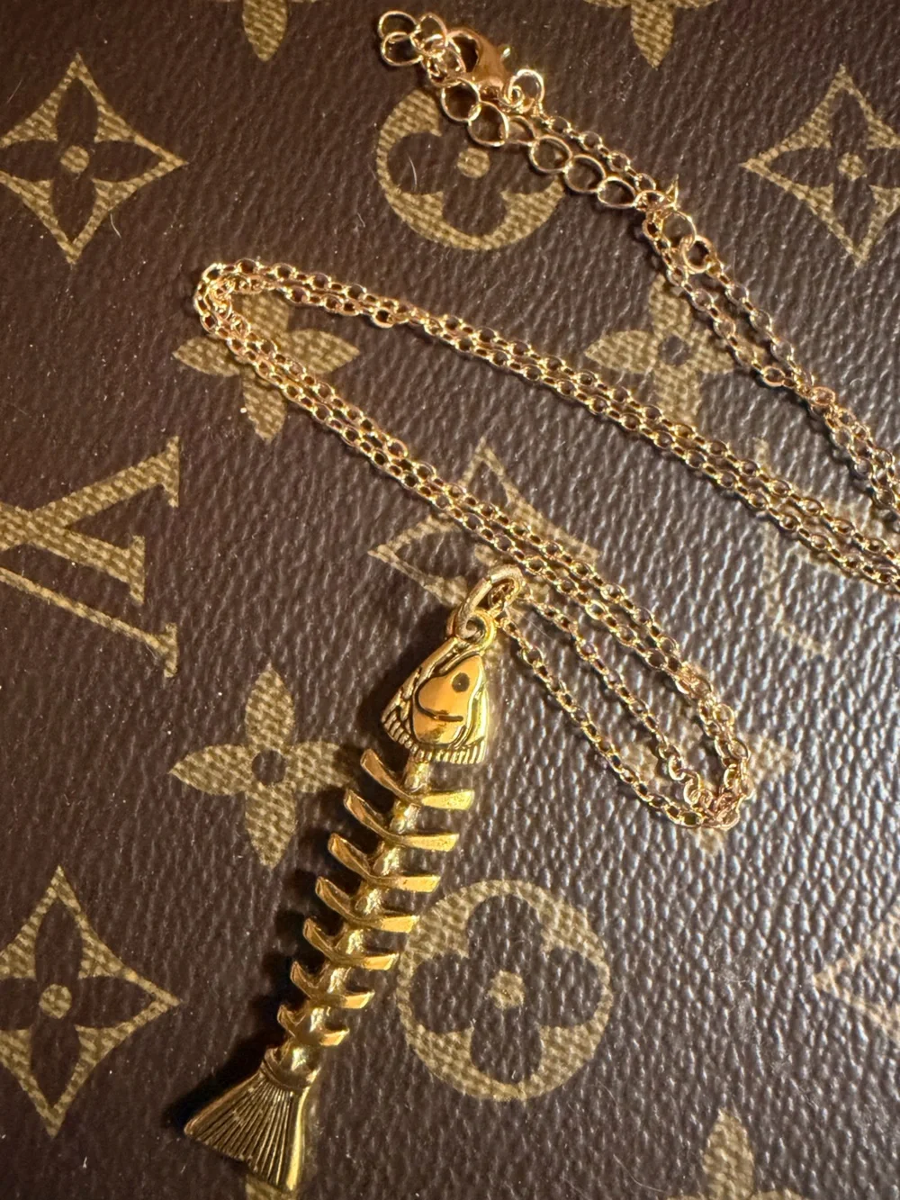 3D Gold Fishbone Pendant Necklace